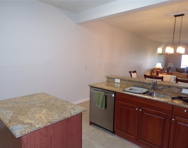 93 Vivante Blvd - Photo Thumbnail 17