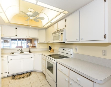 11644 Egret Circle - Photo Thumbnail 40