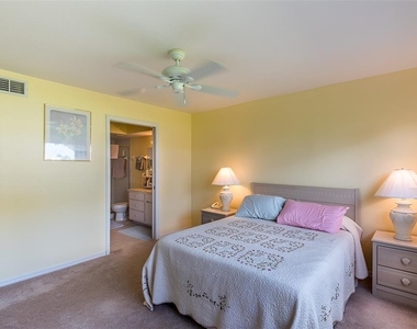 11644 Egret Circle - Photo Thumbnail 21