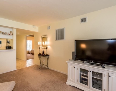 11644 Egret Circle - Photo Thumbnail 28