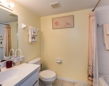 11644 Egret Circle - Photo Thumbnail 18