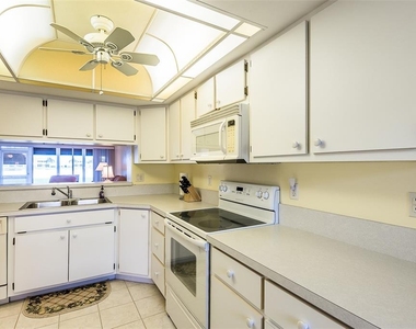 11644 Egret Circle - Photo Thumbnail 39