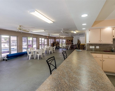 11644 Egret Circle - Photo Thumbnail 46