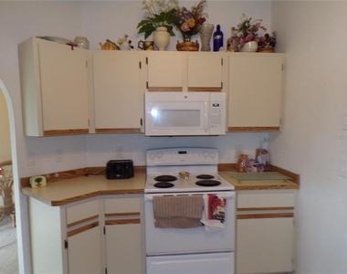 1011 Tropical Avenue Nw - Photo Thumbnail 1