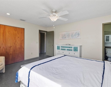 8034 Trionfo Avenue - Photo Thumbnail 18