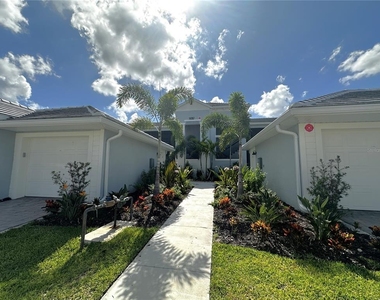14267 Heritage Landing Boulevard - Photo Thumbnail 21