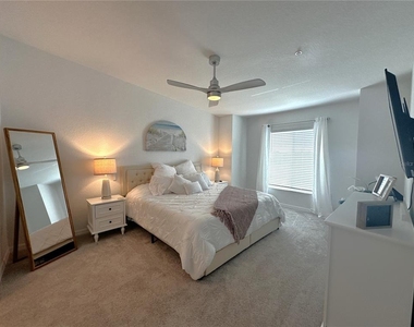 14267 Heritage Landing Boulevard - Photo Thumbnail 10