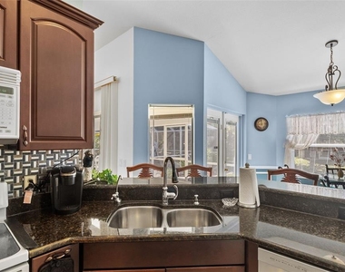 4812 Kenvil Drive - Photo Thumbnail 14