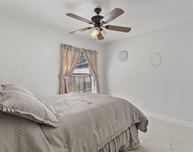 4812 Kenvil Drive - Photo Thumbnail 20