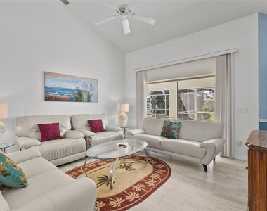 4812 Kenvil Drive - Photo Thumbnail 4