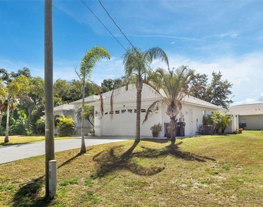 4812 Kenvil Drive - Photo Thumbnail 44