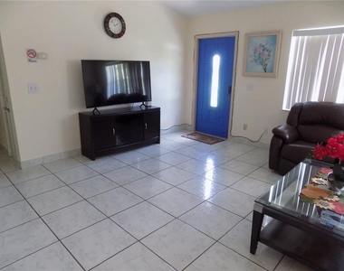 342 Millport Street Nw - Photo Thumbnail 1
