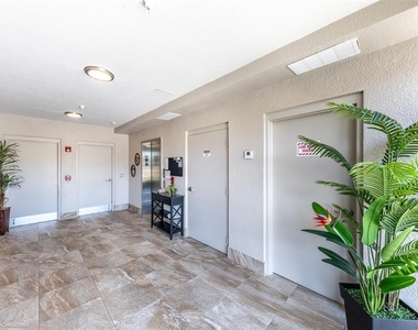 3322 Purple Martin Dr - Photo Thumbnail 3