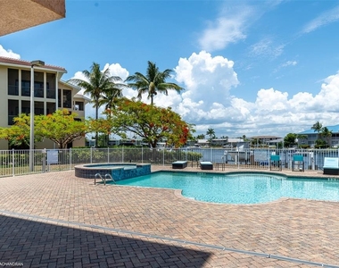 3322 Purple Martin Dr - Photo Thumbnail 2