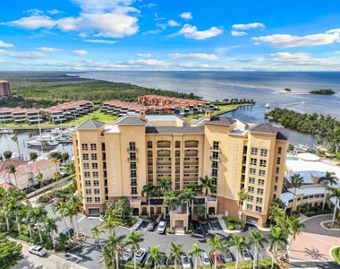 3313 Sunset Key Circle - Photo Thumbnail 1