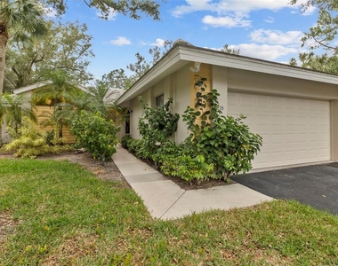 235 Southampton Lane - Photo Thumbnail 1