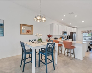 14224 Heirtage Landing Boulevard - Photo Thumbnail 15