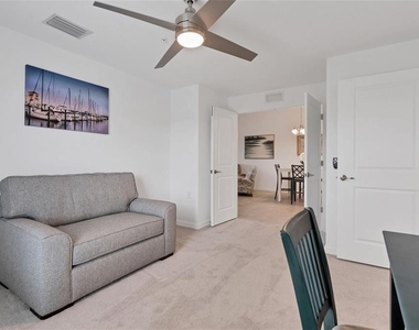 14224 Heirtage Landing Boulevard - Photo Thumbnail 23