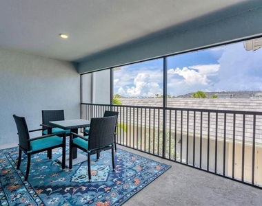 14224 Heirtage Landing Boulevard - Photo Thumbnail 3