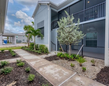 14224 Heirtage Landing Boulevard - Photo Thumbnail 29