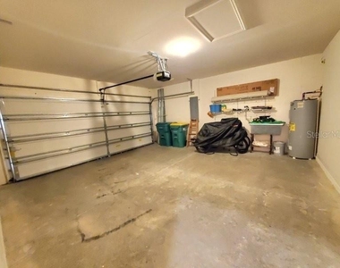 7104 W Lenox Circle - Photo Thumbnail 29