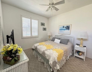 3181 Matecumbe Key Road - Photo Thumbnail 20