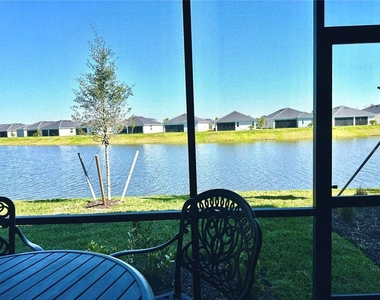 14224 Heritage Landing Boulevard - Photo Thumbnail 30