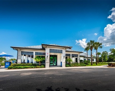 14224 Heritage Landing Boulevard - Photo Thumbnail 2