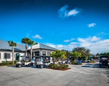 14224 Heritage Landing Boulevard - Photo Thumbnail 52