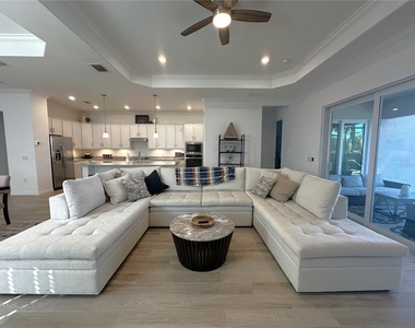 25222 Keygrass Court - Photo Thumbnail 11