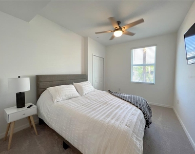 14656 Sycamore Court - Photo Thumbnail 16