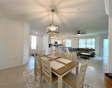 14656 Sycamore Court - Photo Thumbnail 6