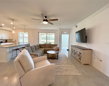 14656 Sycamore Court - Photo Thumbnail 2