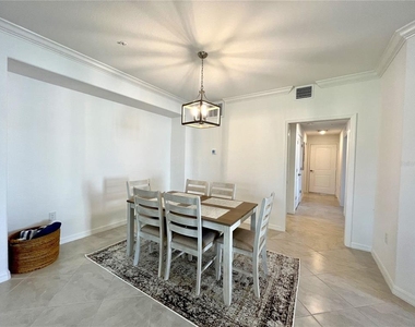 14656 Sycamore Court - Photo Thumbnail 5