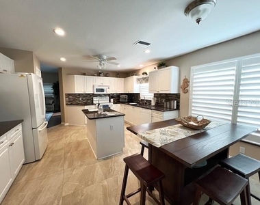 1010 Islamorada Boulevard - Photo Thumbnail 8