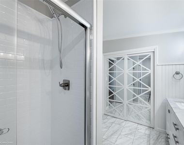 16 Freeman Avenue - Photo Thumbnail 30