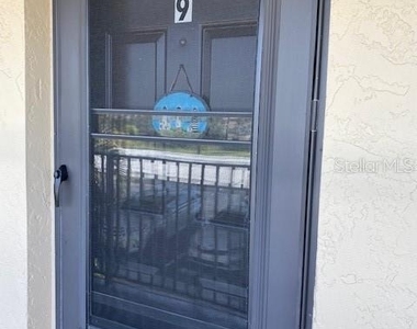 4024 Oakview Drive - Photo Thumbnail 1