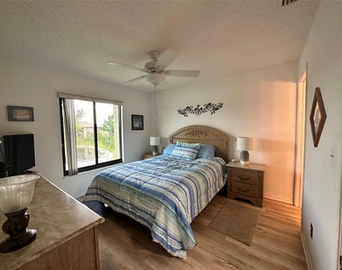 4024 Oakview Drive - Photo Thumbnail 10