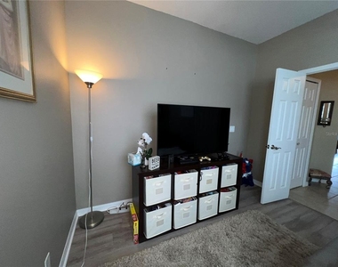 2522 Oswego Drive - Photo Thumbnail 22