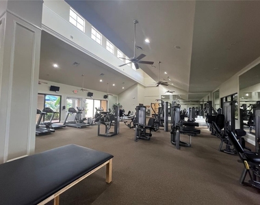 2522 Oswego Drive - Photo Thumbnail 54