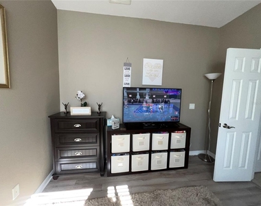 2522 Oswego Drive - Photo Thumbnail 24
