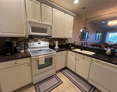 2522 Oswego Drive - Photo Thumbnail 9