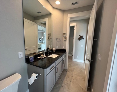 15419 Appleton Boulevard - Photo Thumbnail 24