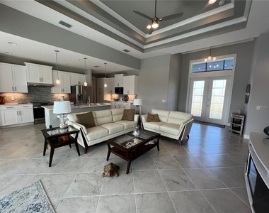 15419 Appleton Boulevard - Photo Thumbnail 6