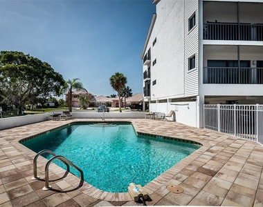 1801 Jamaica Way - Photo Thumbnail 1