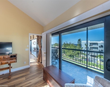 1801 Jamaica Way - Photo Thumbnail 40