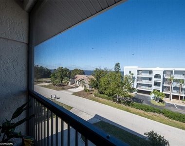 1801 Jamaica Way - Photo Thumbnail 33