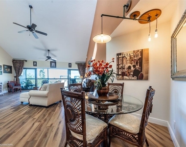 1801 Jamaica Way - Photo Thumbnail 25