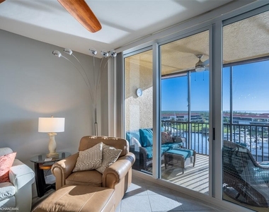 3313 Sunset Key Circle - Photo Thumbnail 21