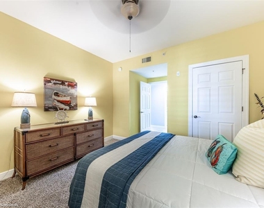 3313 Sunset Key Circle - Photo Thumbnail 38